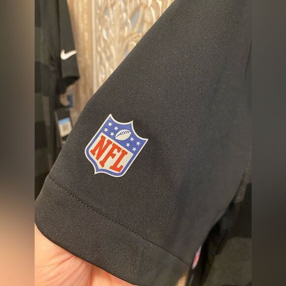 New with tags NFL Atlanta Falcons, striped polo shirt in size medium football - Picture 4 of 9